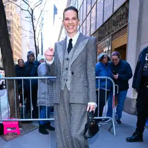 GettyImages-2025568295 Hilary Swank