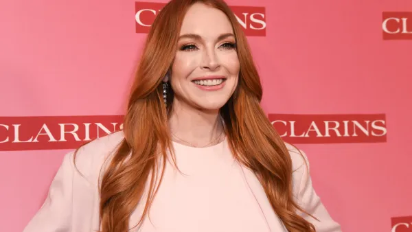 Ginger Hair and Freckles Are Having a Moment Thanks to Lindsay Lohan
