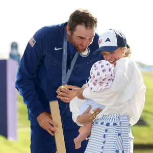 Scottie Scheffler Celebrates Olympic Gold Medal with wife Meredith