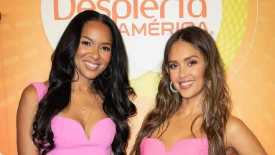 Jessica Alba Says 3 Her Kids Don t Think She s Cool — But They Think Lizzy Mathis Is 385