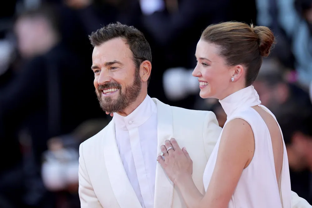 Justin Theroux Is Engaged to Girlfriend Nicole Brydon Bloom After More Than 1 Year of Dating