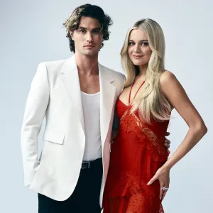 Kelsea Ballerini Says Mom Approves of Chase Stokes in Sorry Mom Single