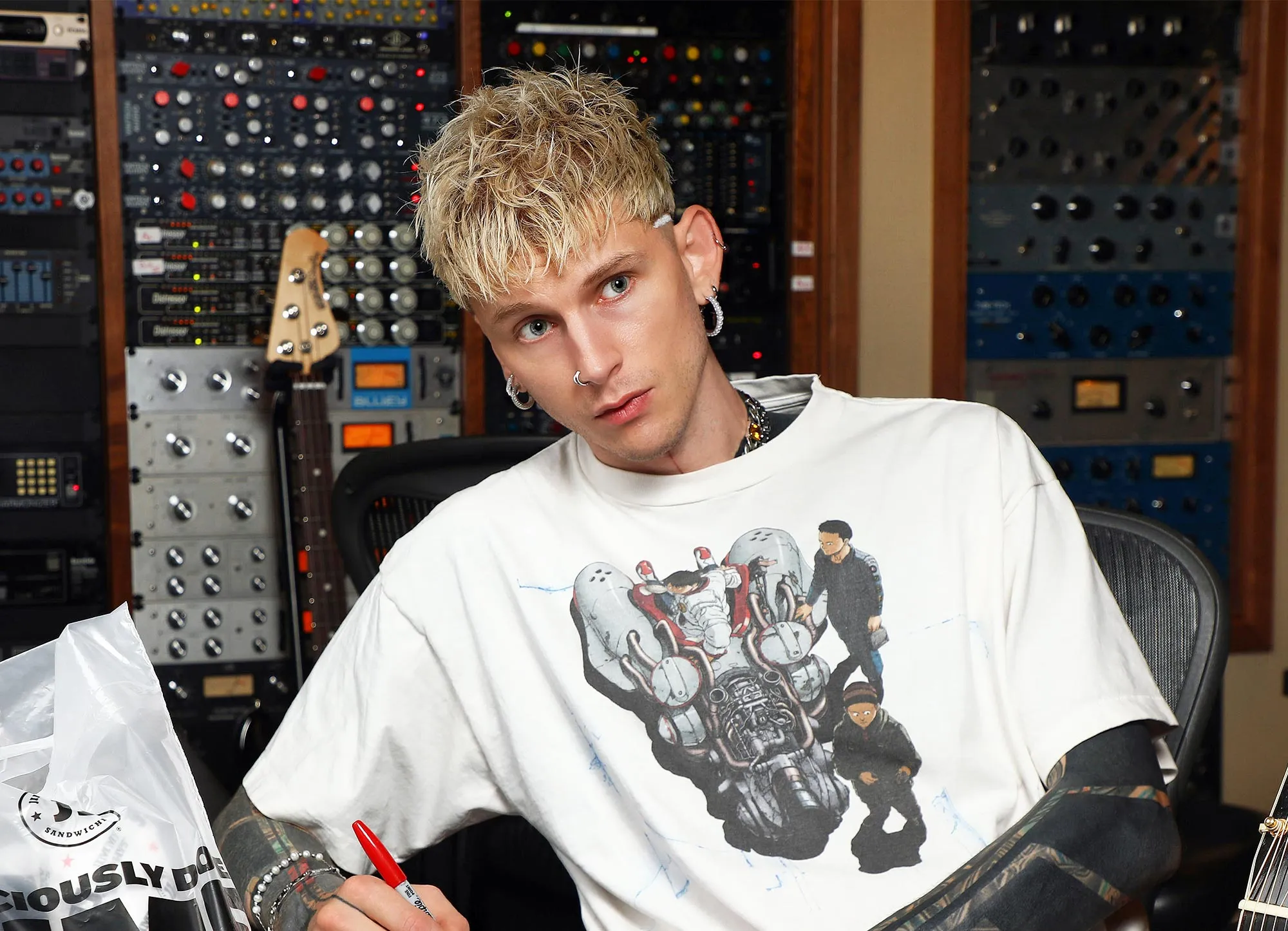 Machine Gun Kelly Says His Late Father Was on Trial at Age 9 for His Own Dads Murder