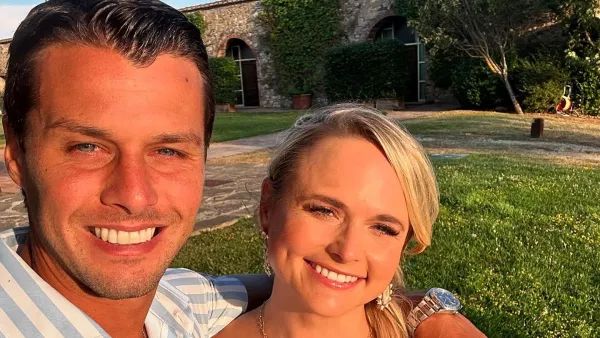 Miranda Lambert Takes Cheeky Snap With Statue While Vacationing in Italy 113