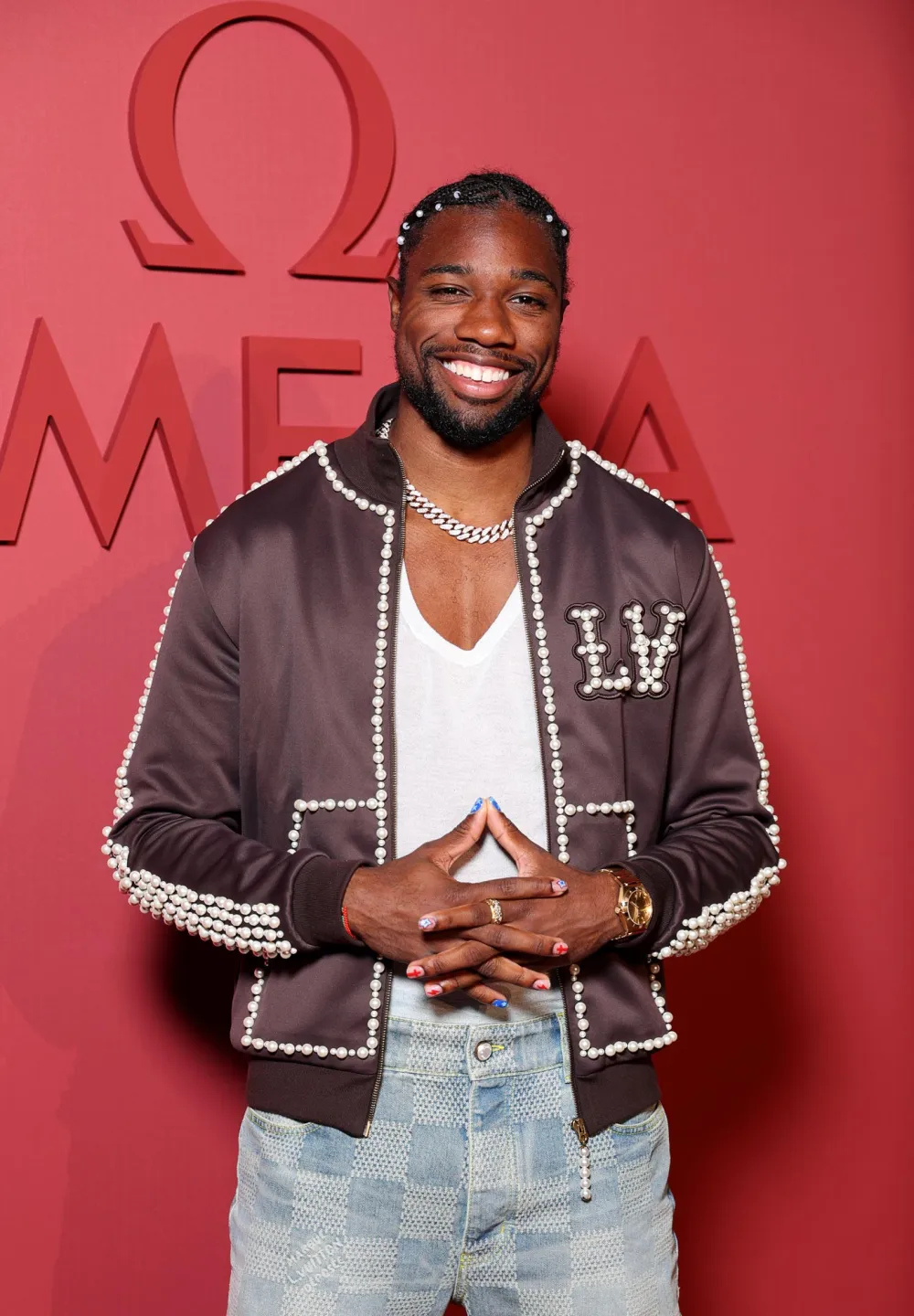 Noah Lyles Addresses Controversial NBA Comments After Team USA Wins Gold in Paris 937