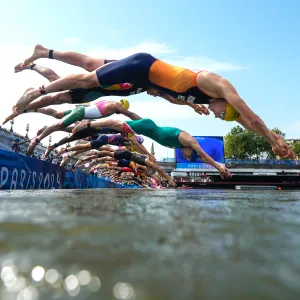 Olympic Swimmers Are Fighting Off Bacteria From the Seine by Drinking Coca-Cola
