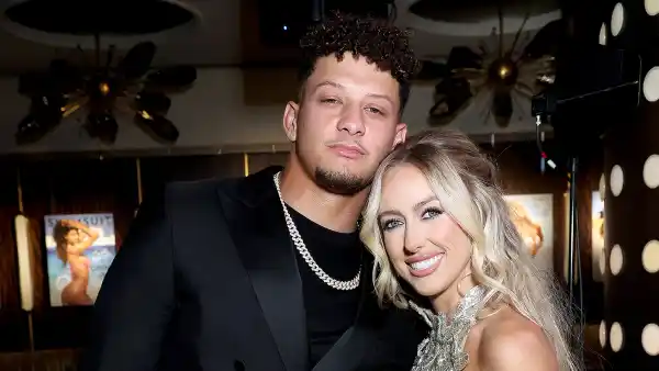 Pregnant Brittany Mahomes Celebrates 29th Birthday With Patrick Mahomes, Friends