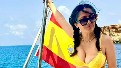 Salma Hayek Shows Off Gray Strands While Rocking Sexy Bikini