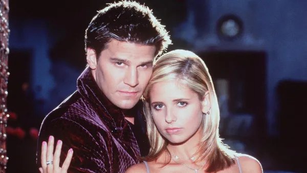 Sarah Michelle Gellar Loves Working on the Same TV Lot as David Boreanaz