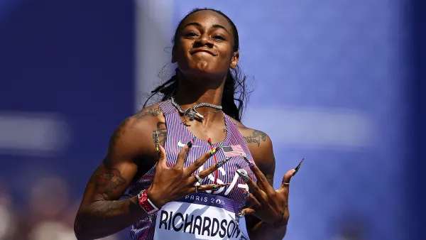 Sha'Carri Richardson Receives Bouquet of Roses Before Olympics Debut