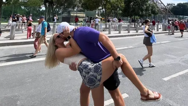 Team USA Shotputter Payton Otterdahl Proposes to Girlfriend Maddy Nilles in the ‘City of Love’ 1