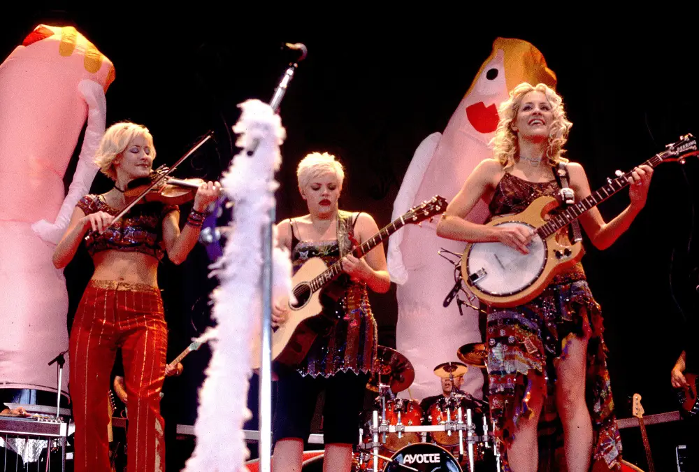 The Chicks Groundbreaking Album Fly Turns 25 All 13 Songs Ranked