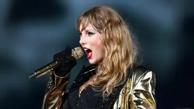 5 Biggest Swiftie Clown Moments From End of European Eras Tour