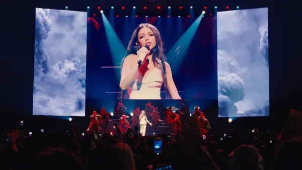 Saleka Shyamalan, Trap