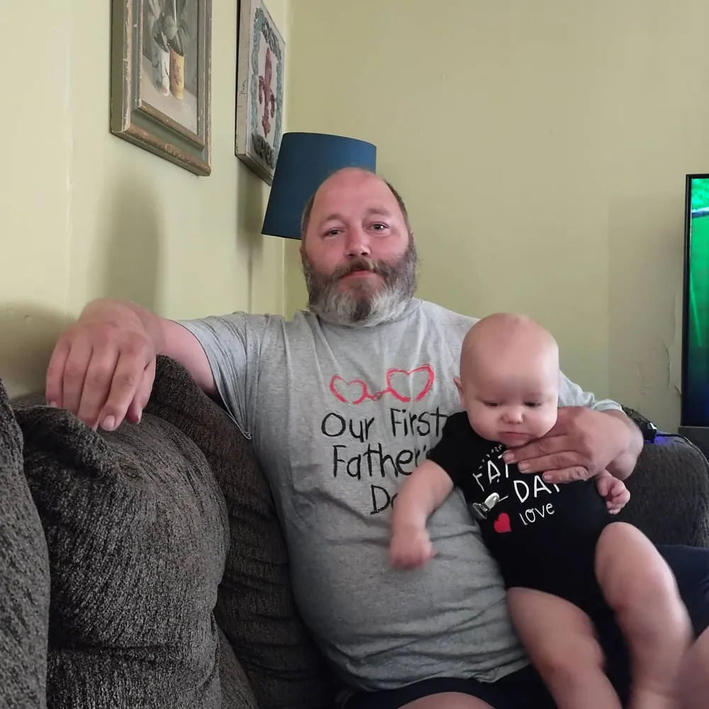 &lsquo;1000-Lb. Sisters&rsquo; Star Amy Slaton&rsquo;s Family Guide: Meet Her Sister, Kids and More