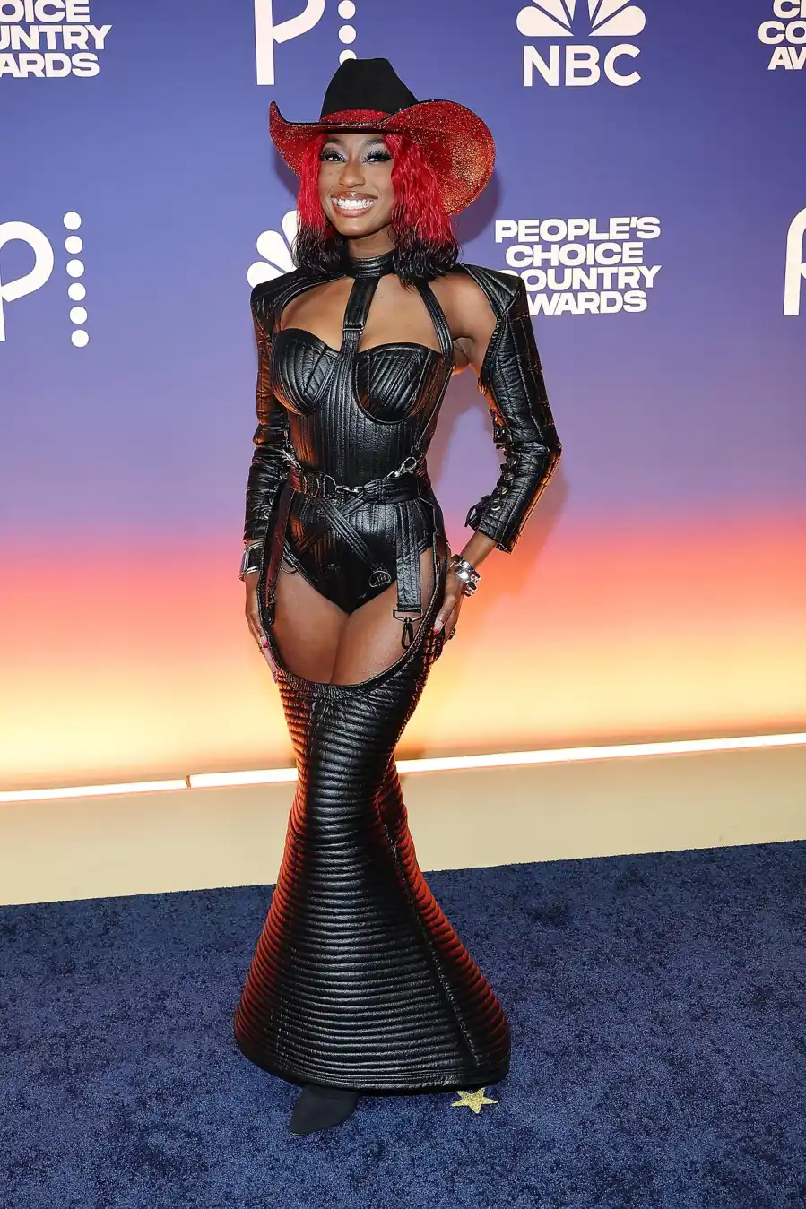 2024 People s Choice Country Awards Red Carpet 667 683 Reyna Roberts