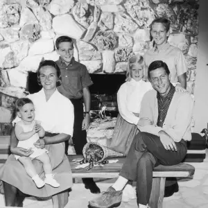 Dick Van Dykes Family Guide Meet the Actors Wife Children and More