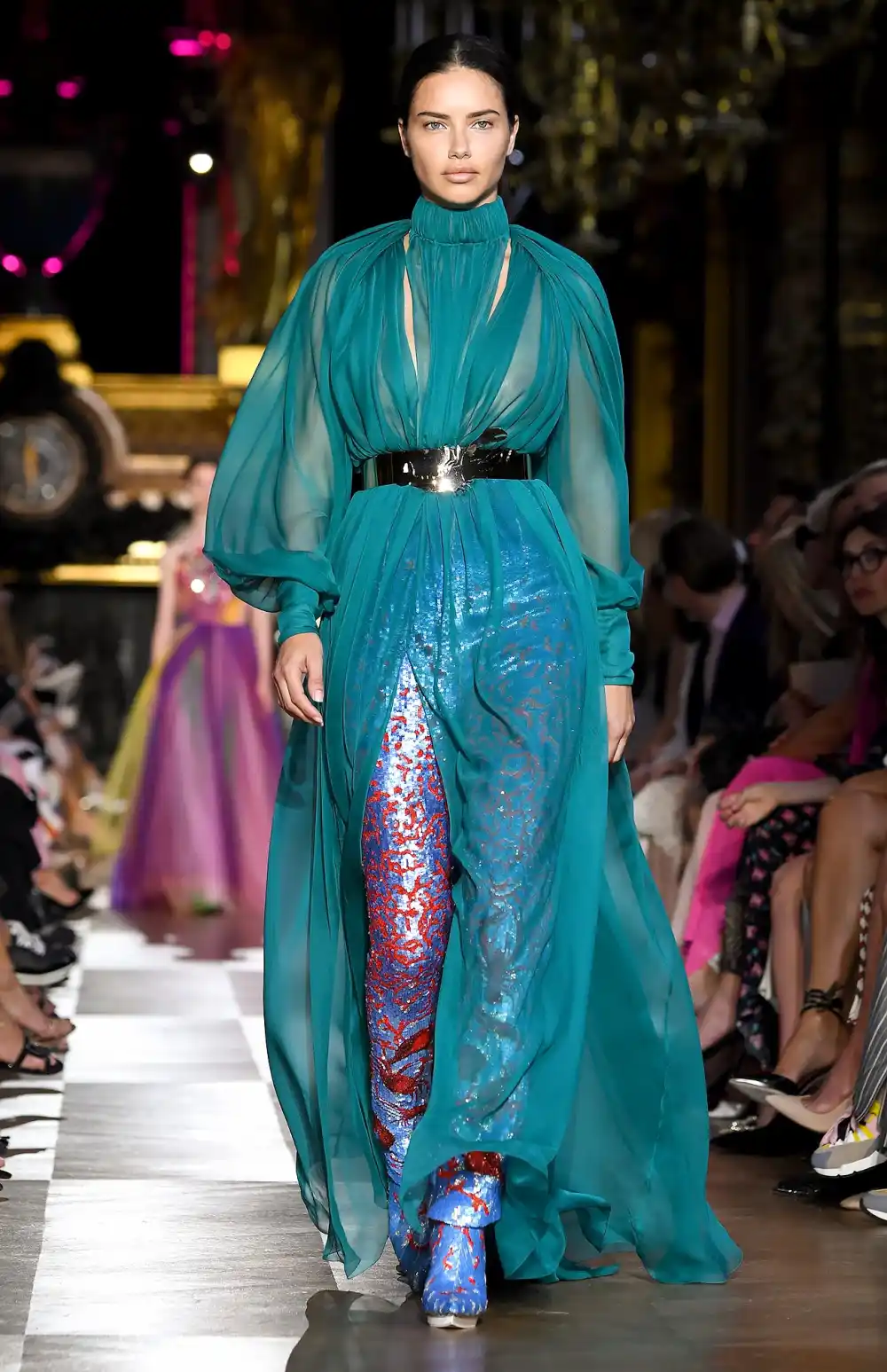 Adriana Lima Returns to the Runway for 1st Time in 6 Years for Schiaparelli