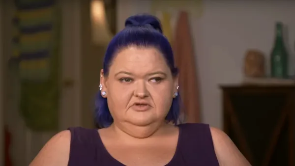 Amy Slaton Left Zoo in a Stretcher After Camel Bite Before Arrest