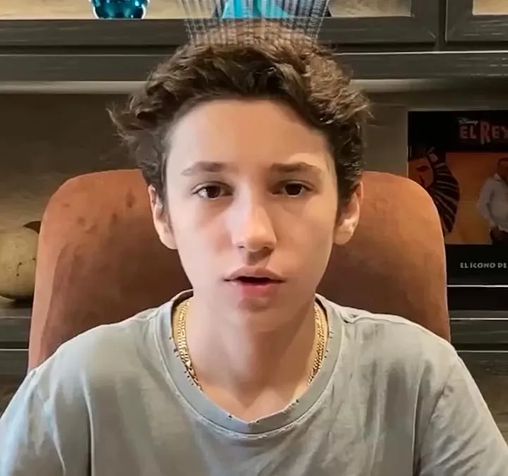 André Marín Jr anunció en la cuenta oficial de Instagram de su fallecido papá