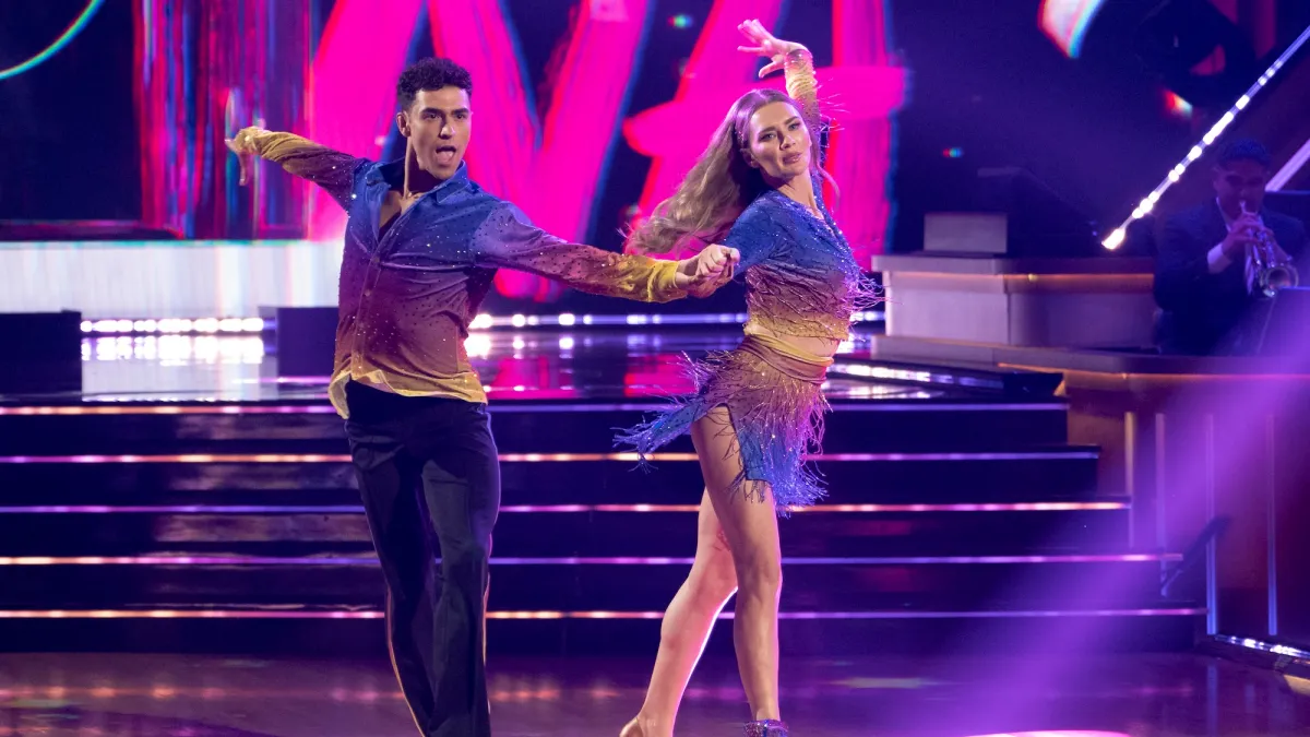 Anna Delvey and Ezra Sosa Didn t Sense Energy Shift React to Carrie Ann s Support