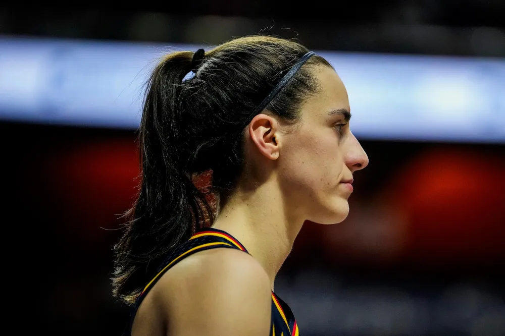 Caitlin Clark Suffers Black Eye in WNBA Playoff Debut as Indiana Fever Drop Game 1 to Sun 02