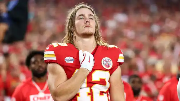 Chiefs Rookie Carson Steele Skips Sister Wedding to Play in Game on Sunday