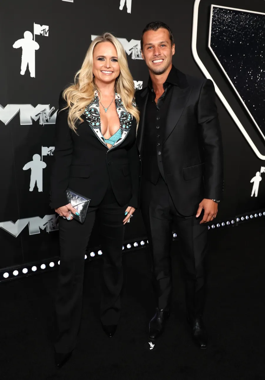 Cutest Couples on the VMAs Red Carpet