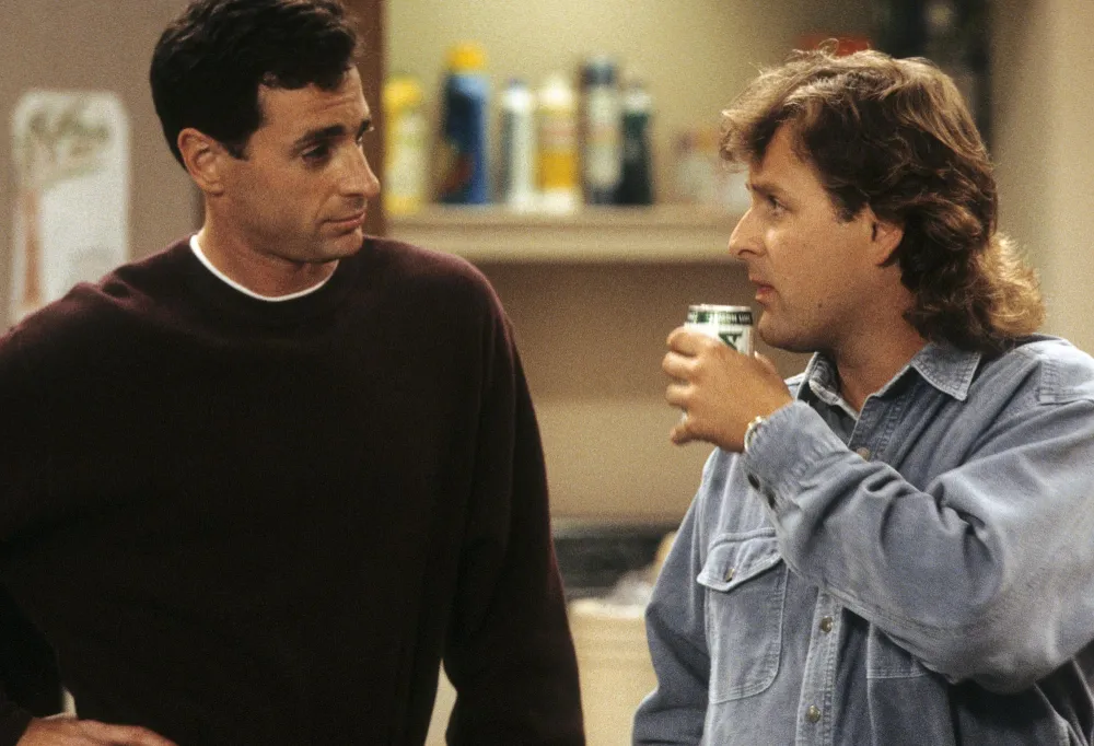 Dave Coulier Opens Up About How the Full House Cast Has Kept Bob Saget s Legacy Alive 489