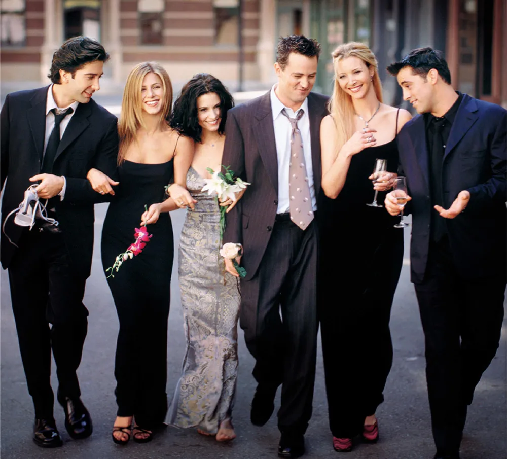 David Schwimmer Says Matthew Perry Was Reserved With Me in Rare Emotional Comment 198