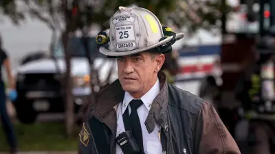 Dermot Mulroney Teases Chicago Fire Debut Says Pascal Isnt There to Be Anybodys Best Friend