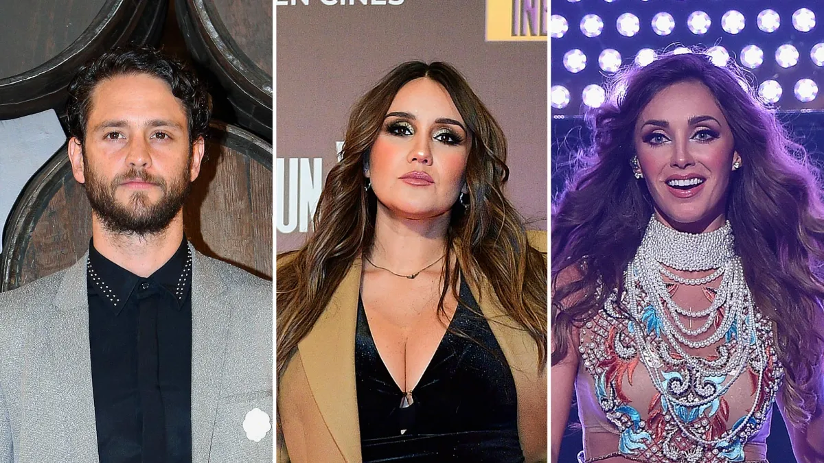 Dulce María poses for a photo during the red carpet of the film Diario Inesperado 520