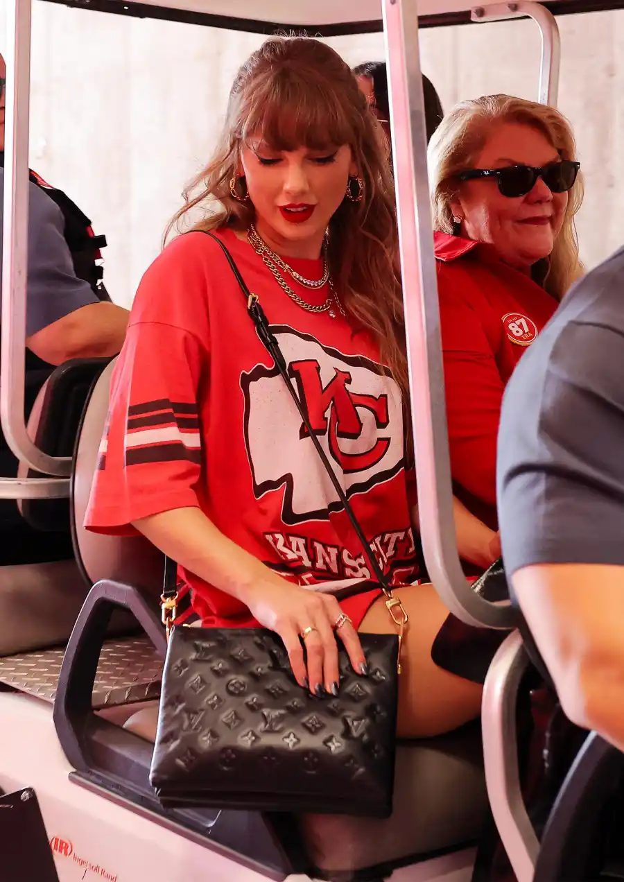 Every Game Day Outfit Taylor Swift Has Worn While Supporting Travis Kelce 110