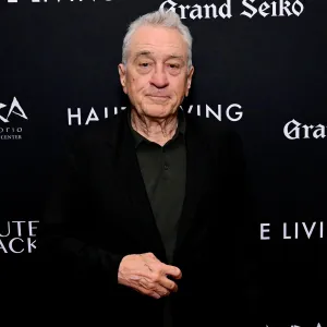 FEATURE Robert De Niro Hopes for Forgiveness After Trying My Best to Raise 7 Kids