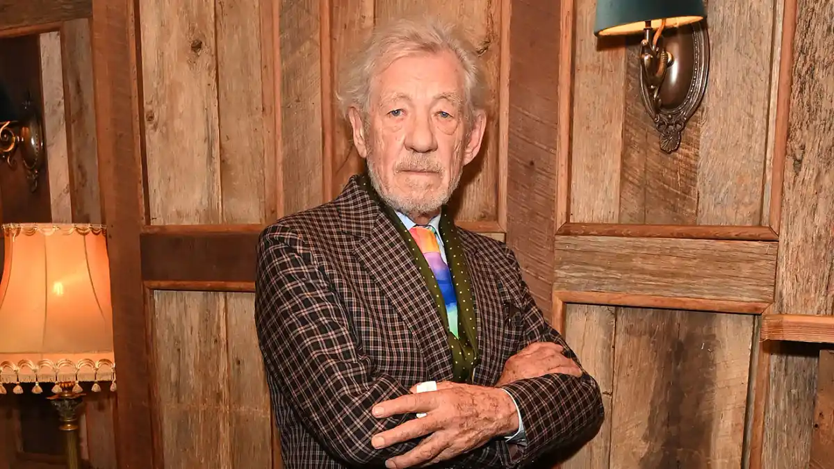 Feature Ian McKellen Says Queen Elizabeth II Was Rude to Him