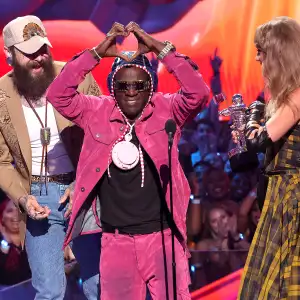 Flavor Flav Apologizes for Staying on VMAs Stage 'Too Long' After Presenting Award to Taylor Swift