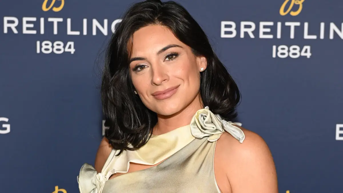 Ana Brenda Contreras.