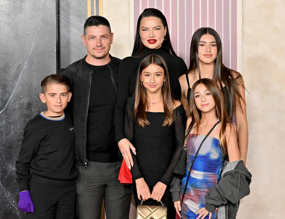 How Adriana Lima and Husband Andre Lemmers Make Marriage Work With 5 Kids No Fights