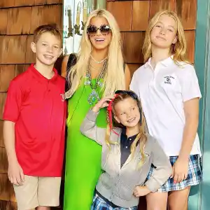 Jessica Simpson Poses With 3 Kids on Their First Day of School