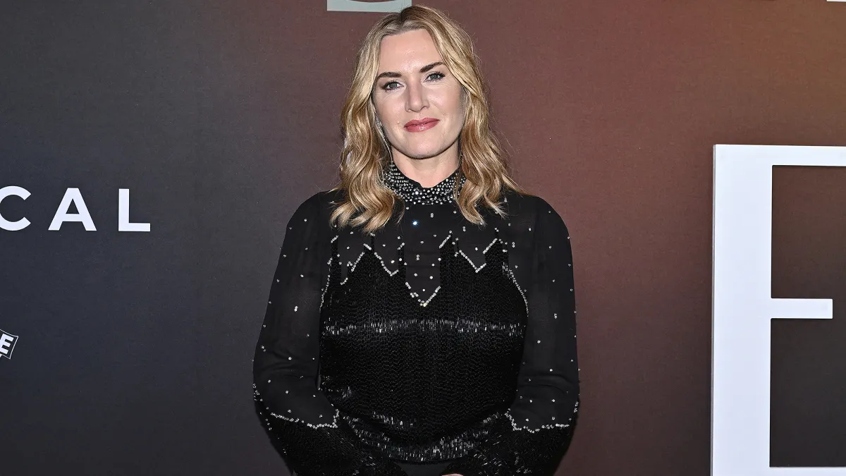 Kate Winslet Shot Iconic 'Titanic' Door Scene Via 'Waist-Height' Tank