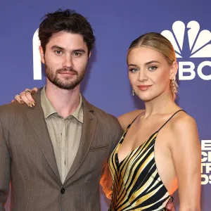 Kelsea Ballerini and Chase Stokes Sizzle on the 2024 People’s Choice Country Awards Red Carpet