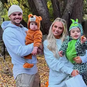 MomToks Miranda and Chase McWhorter Timeline Family Guide