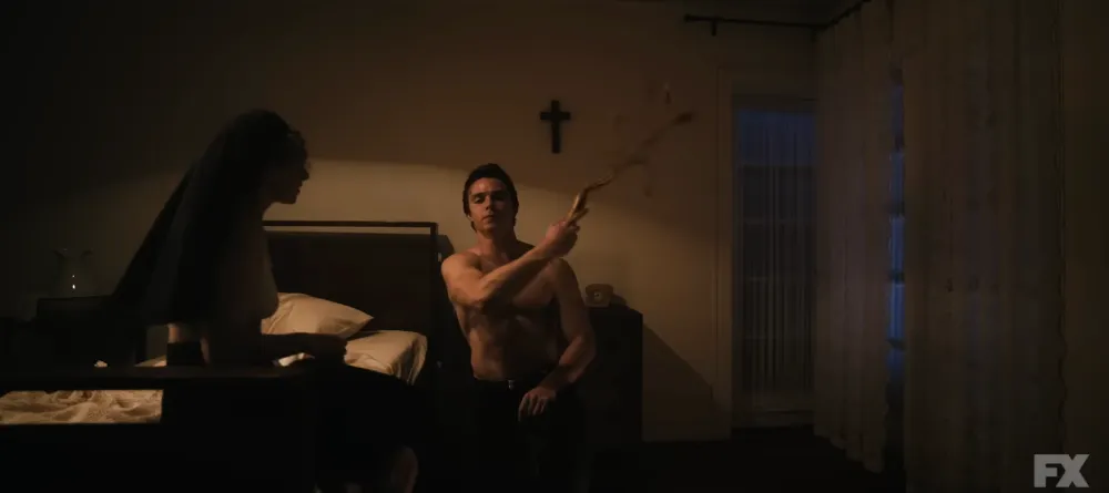 Nicholas Chavez Reveals He Didn t Watch Fleabag for Hot Priest Inspiration Before Grotesquerie Role