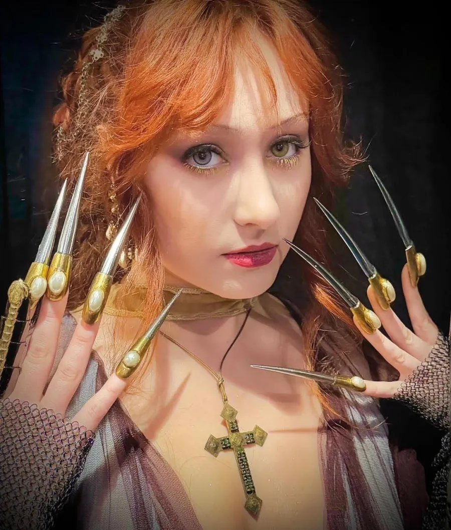 Out of the Box Nail Designs Chappell Roan 993 001