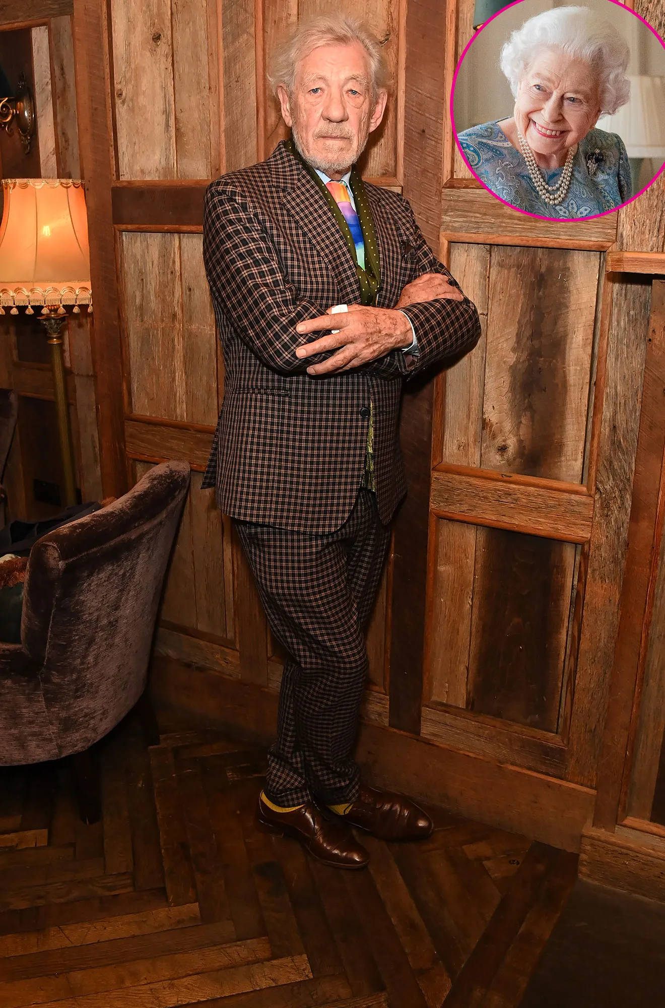 Promo Ian McKellen Says Queen Elizabeth II Was Rude to Him