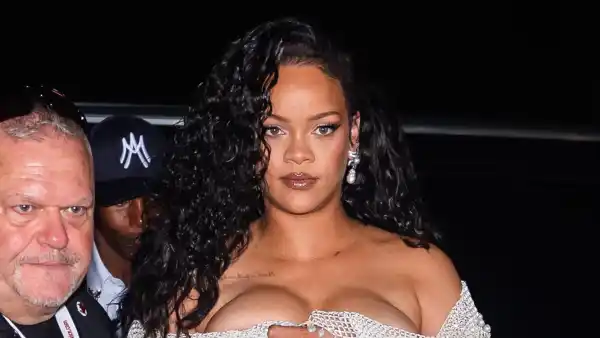 Rihanna Glitters at NYFW