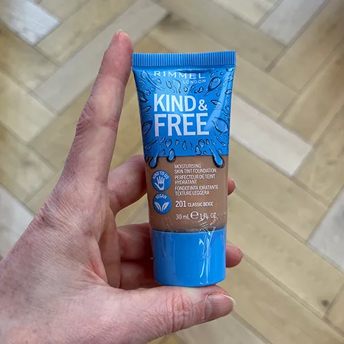 Rimmel Kind & Free Moisturizing Skin Tint Foundation