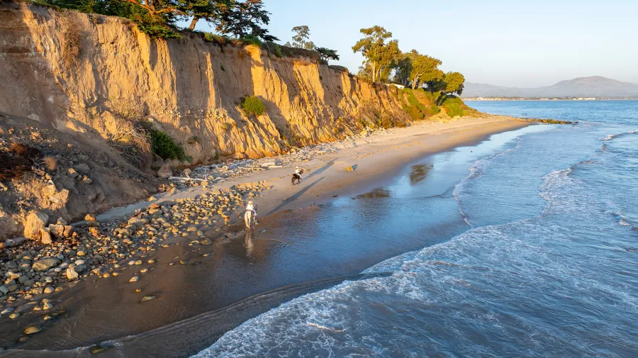 Selling Sunset Amanda Lynn Lists 70M Ranch Next Door to Kevin Costner