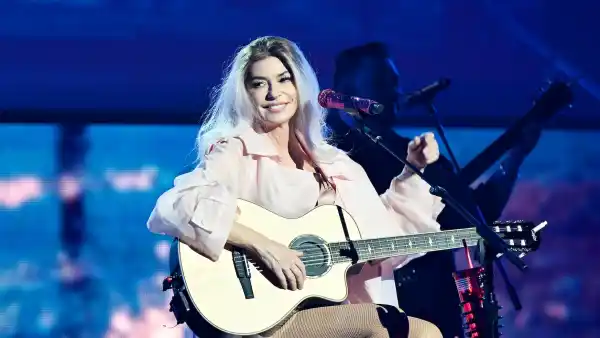 Shania Twain Is Still the One at Her Come on Over Las Vegas Residency