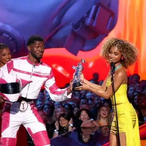 Tyla Explains Supposed Halle Bailey Diss at 2024 MTV Video Music Awards We Just Girls